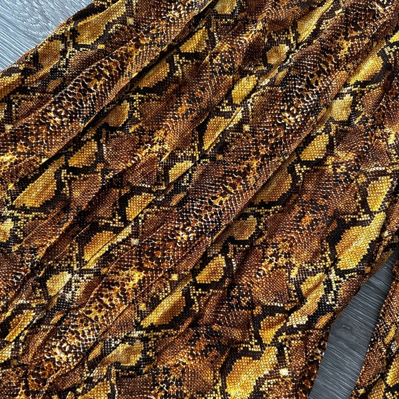 Zara Mustard Yellow Snake Print Wide Leg Pants - Picture 2 of 3